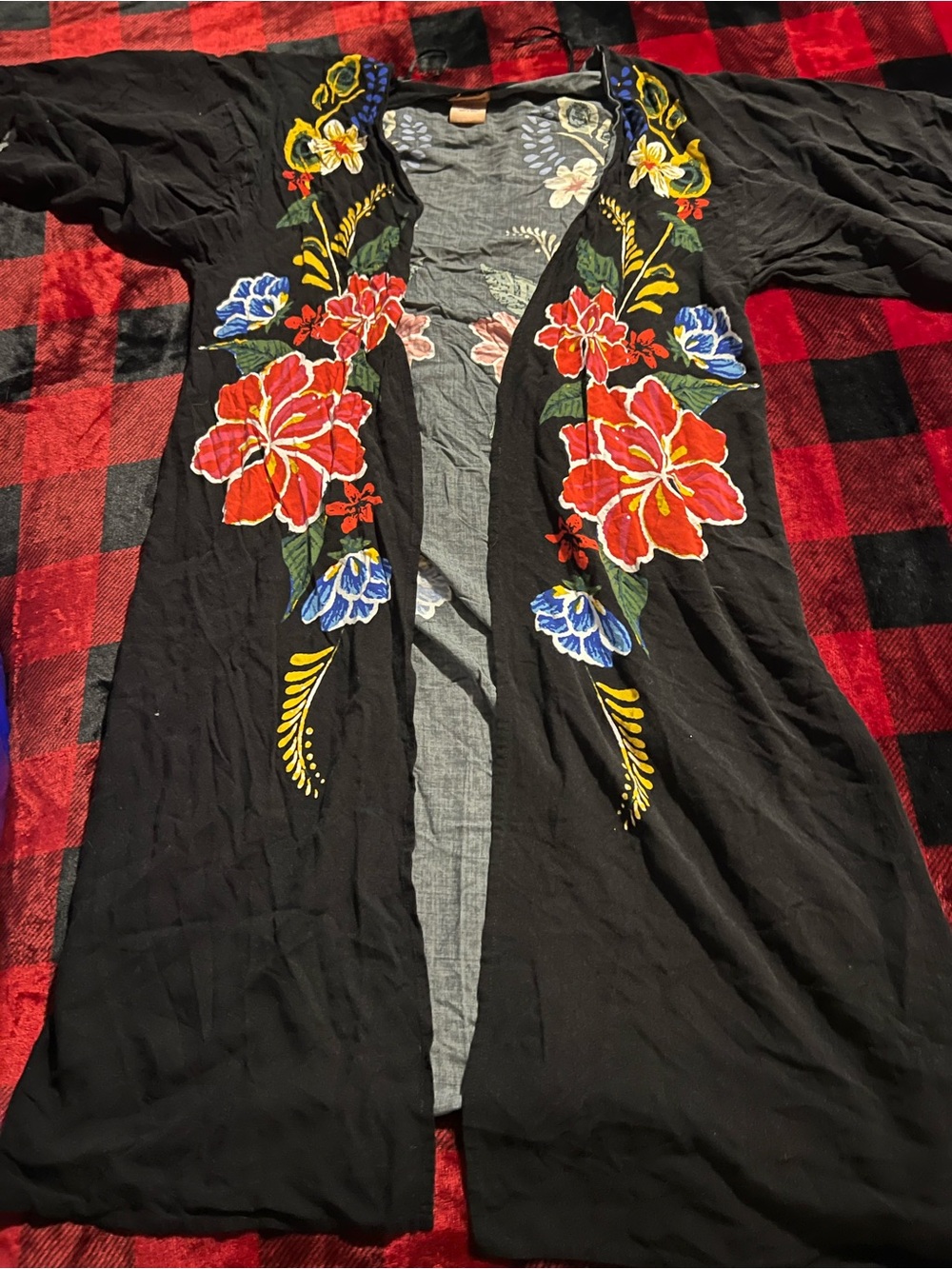 Flying Tomato Black Embroidered Floral Duster